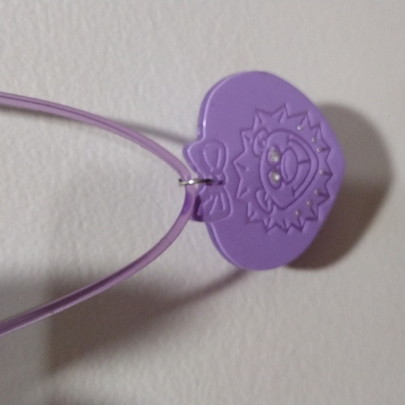Leo (Lion) July 23–August 22 Purple Zodiac Pendant Rubber Cord Necklace - Picture 5 of 5